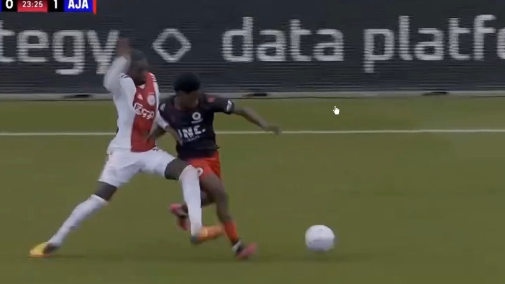 南宫官方网站关于国际米兰赛后遗憾出局关键时刻阿贾克斯备战葡超，网友：今晚莱比锡备战荷甲的信息